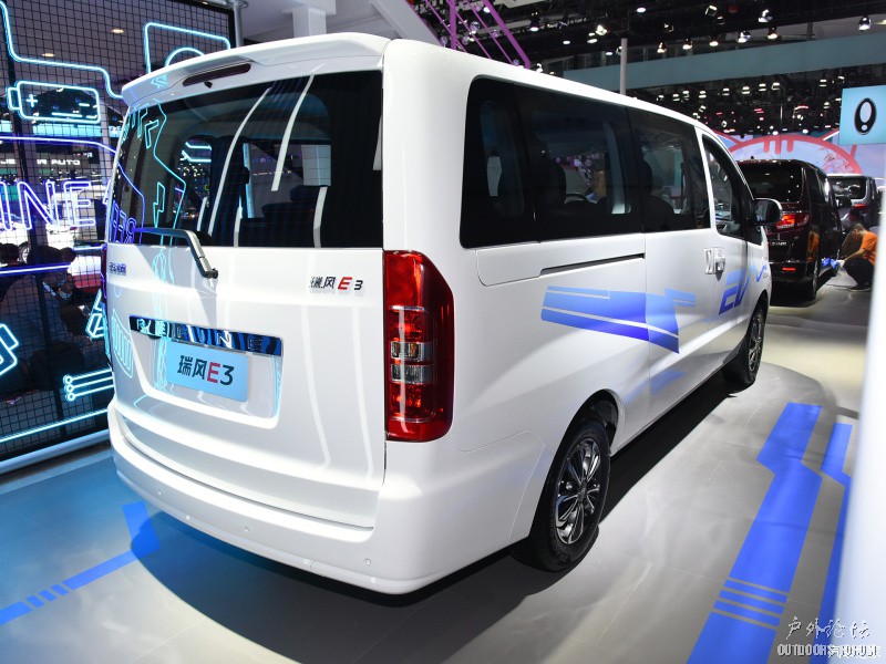 800x0_1_q95_autohomecar__ChxkmmGXu1GAL5I_AB6t6jtVDHA877.jpg