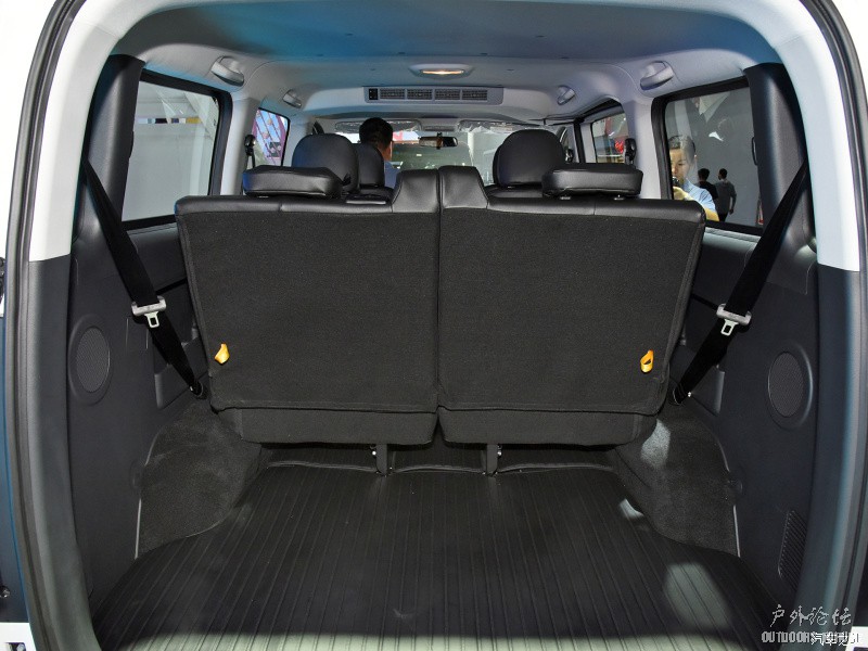 800x0_1_q95_autohomecar__ChwFkWGXuvWAXeaFAB7b6D1XoKk553.jpg