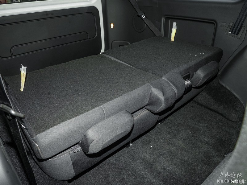 800x0_1_q95_autohomecar__ChsEbGIEdgqAVuqQACVBavEKUiY362.jpg